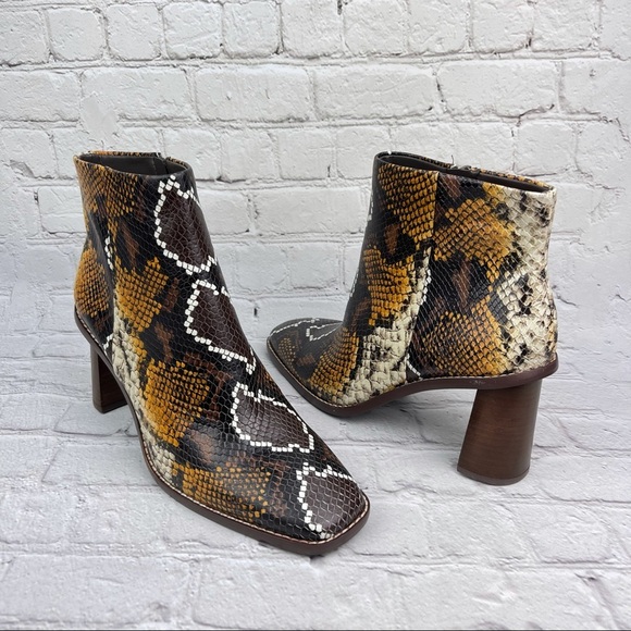 NWOB Gibson & Latimer Vina Snake Embossed Booties - Picture 5 of 12